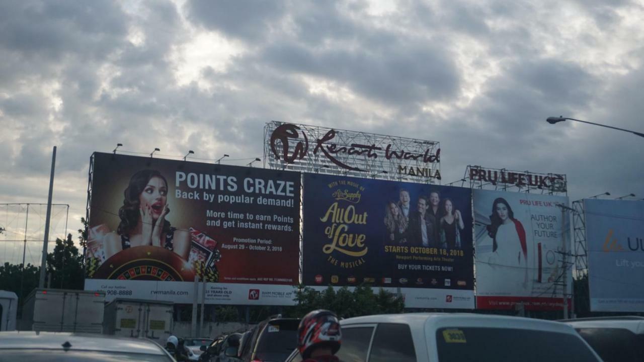Palm Tree Condos Across Naia3 By Beth Manila Exterior foto